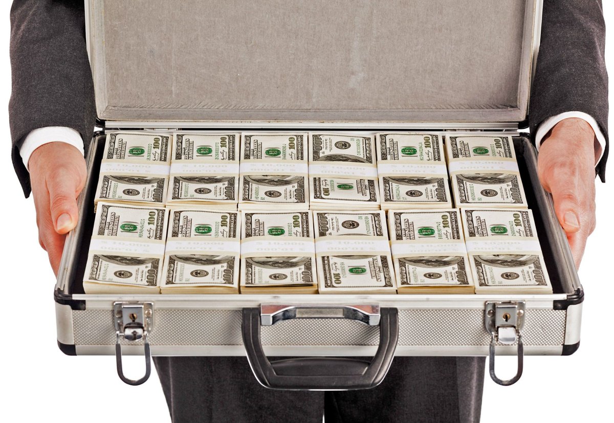 Чемодан с деньгами