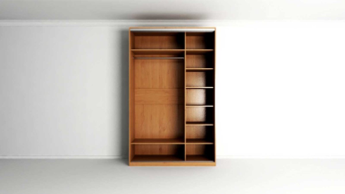 Шкаф из дерева