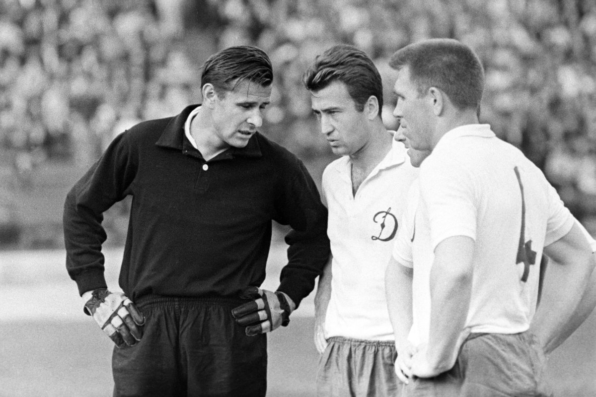 Лев Яшин золотой мяч