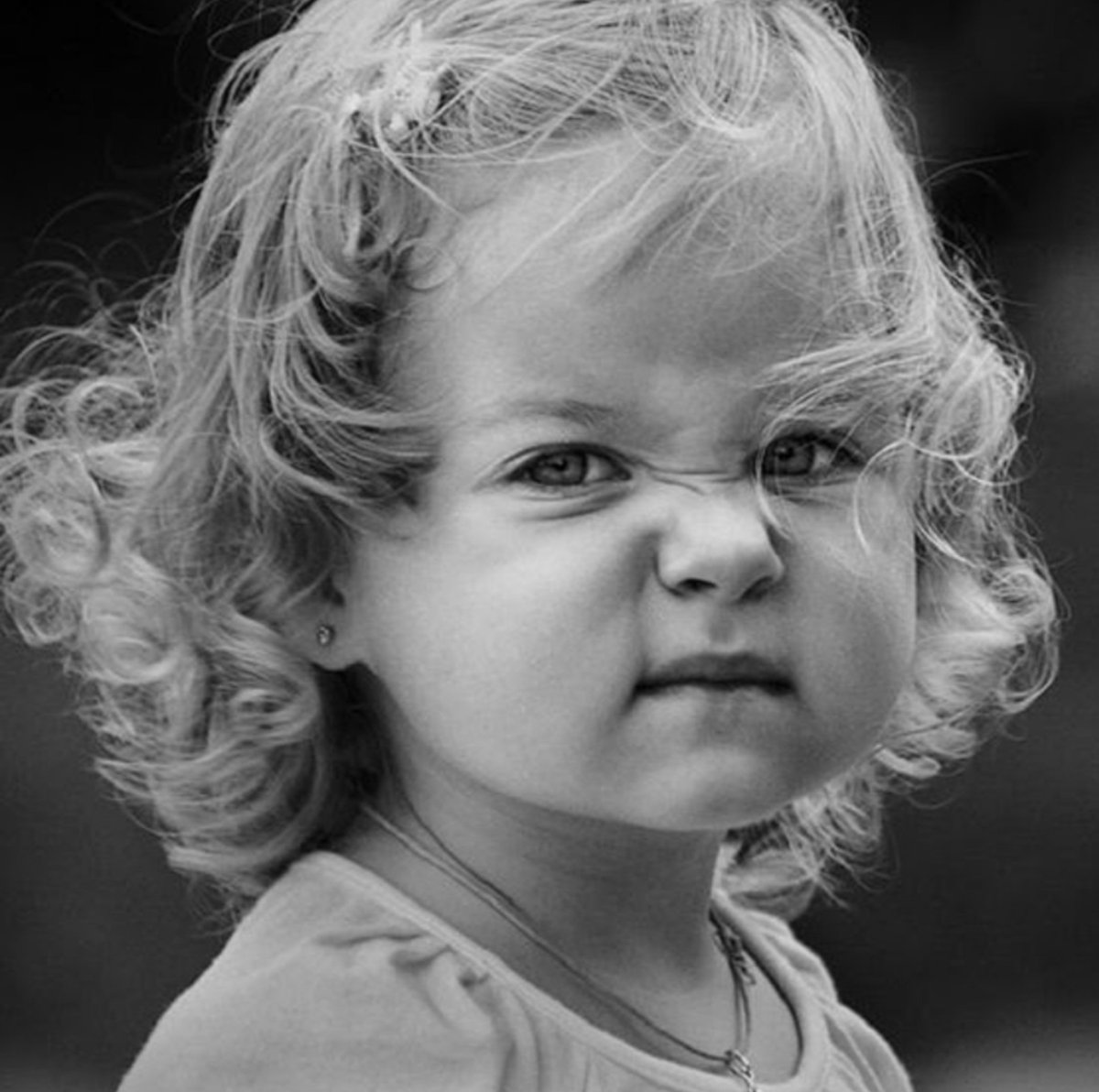 Вредная девочка