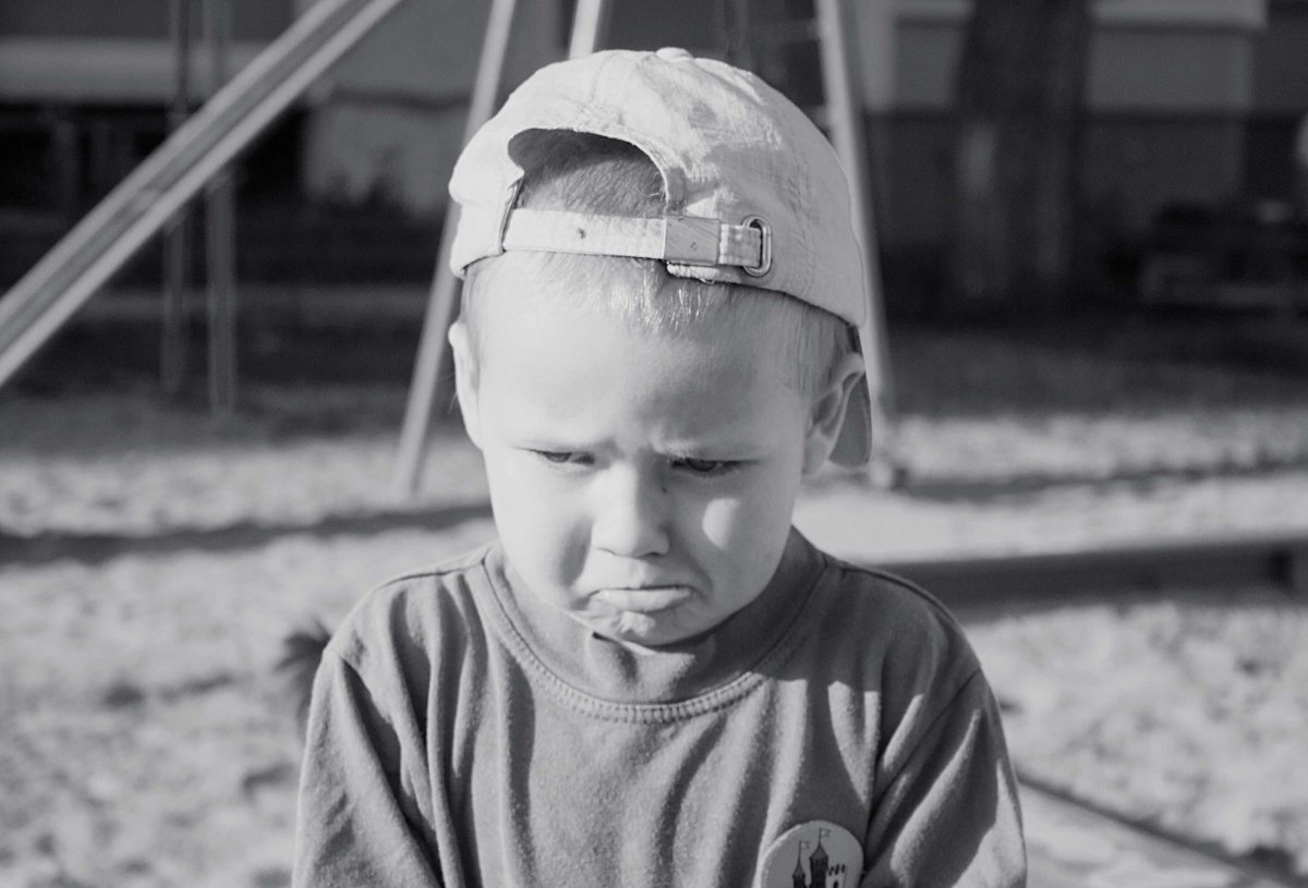 Мужчина обижает женщину картинки