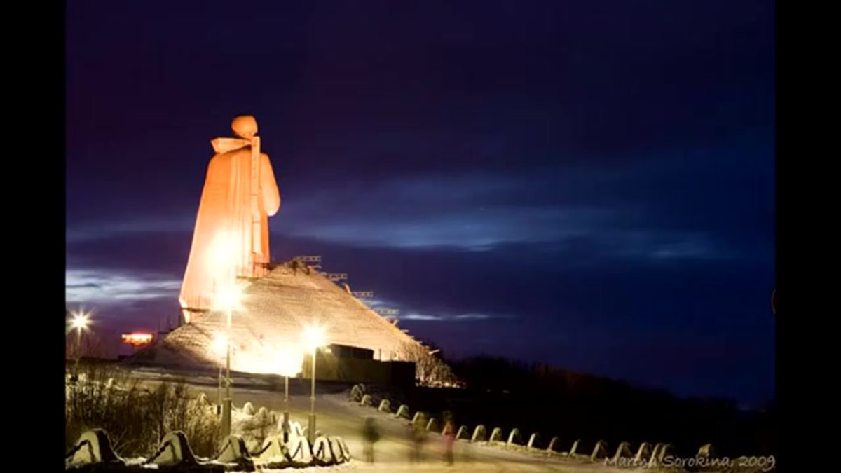 Мурманск город герой Мурманск Алеша памятник