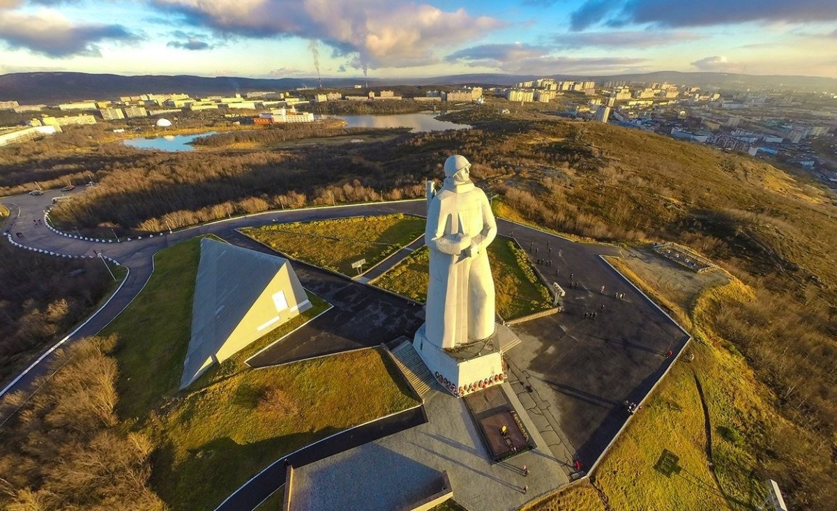 Мемориал Алеша в Мурманске
