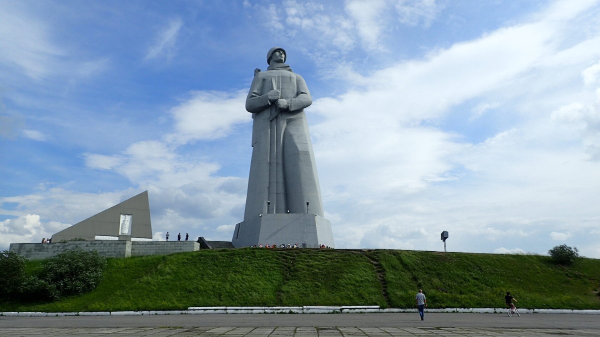 Мемориал «защитникам советского Заполярья» («алёша»)