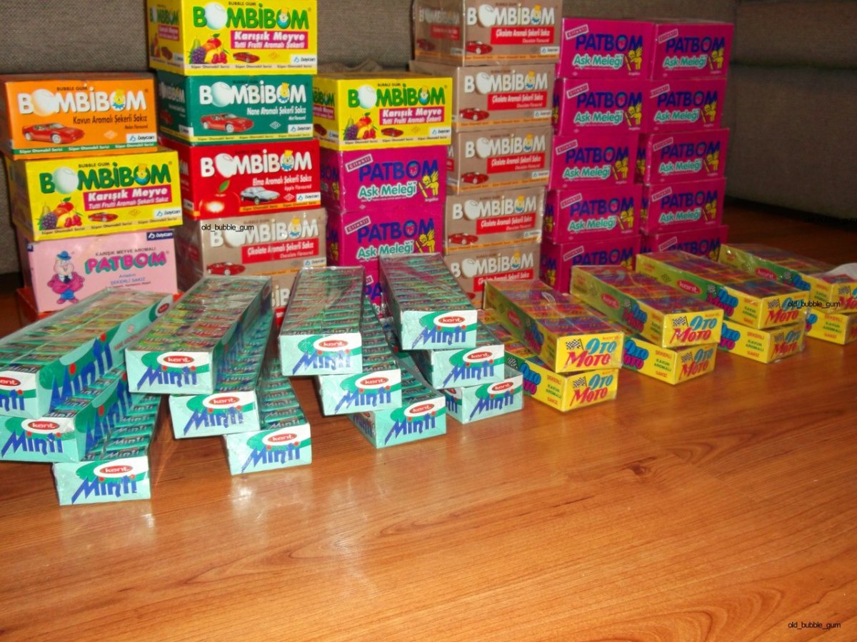 Жевательная резинка Бомбибом