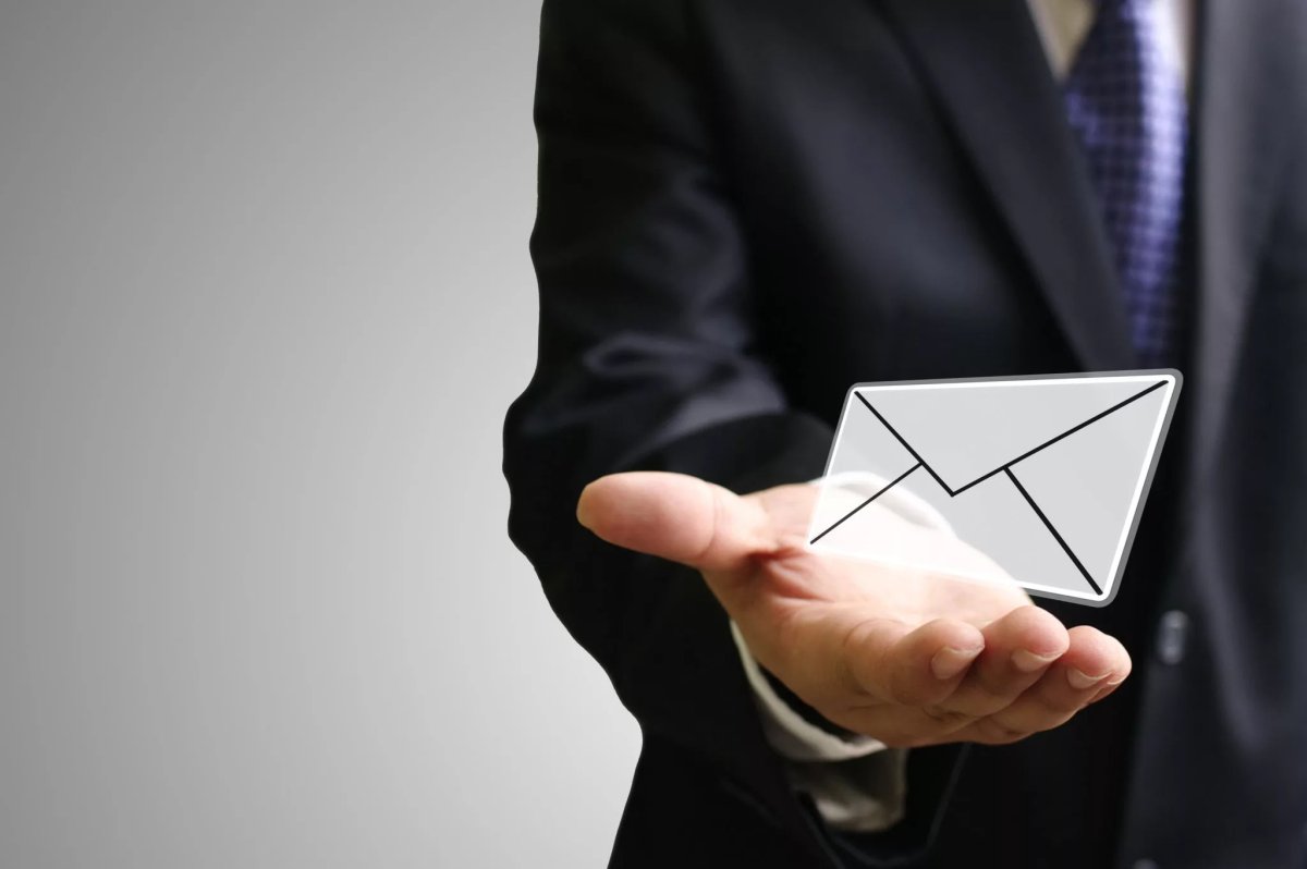 Переписка на работе