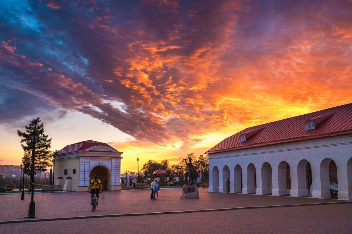 Закат в Омске