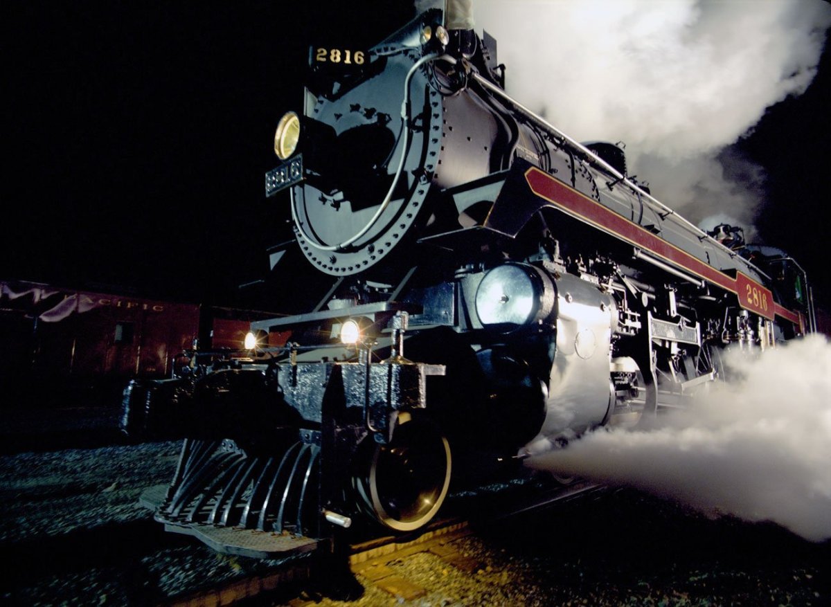 Паровоз черно белый