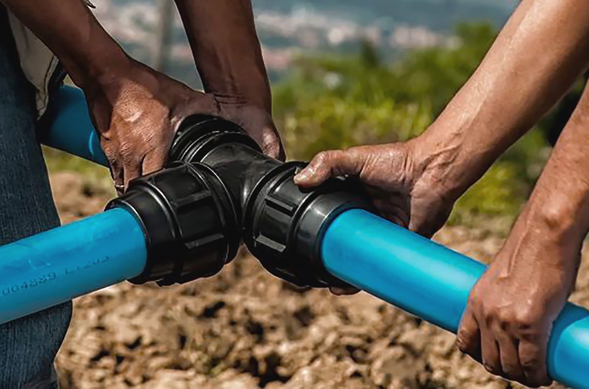 Кран с водой