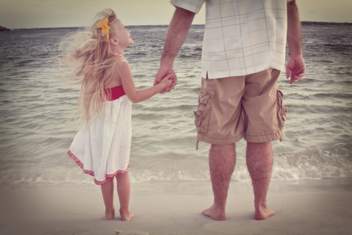 Красивая семья