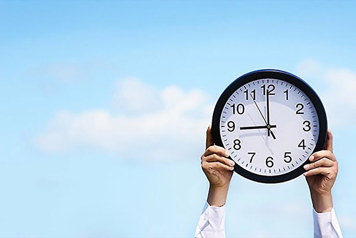 Фон с часами