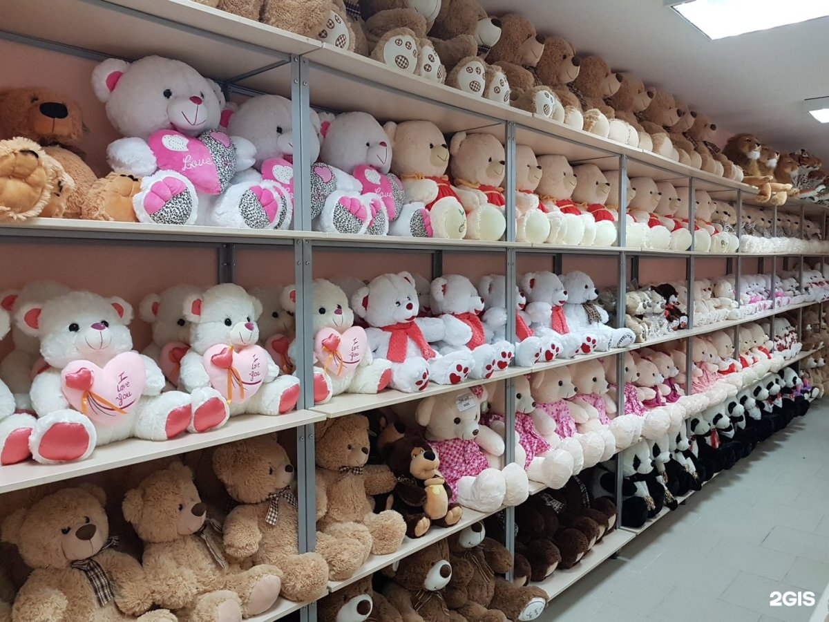 Витрина магазина сувениров