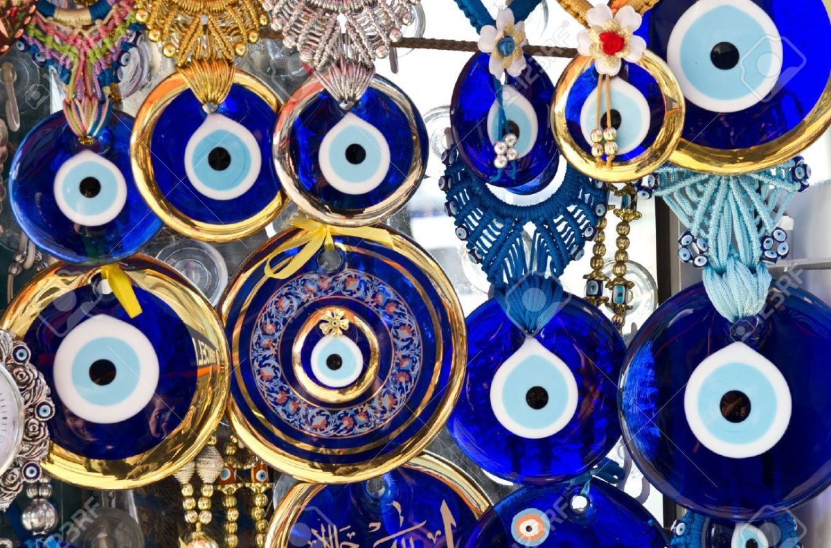 Синий глаз от сглаза