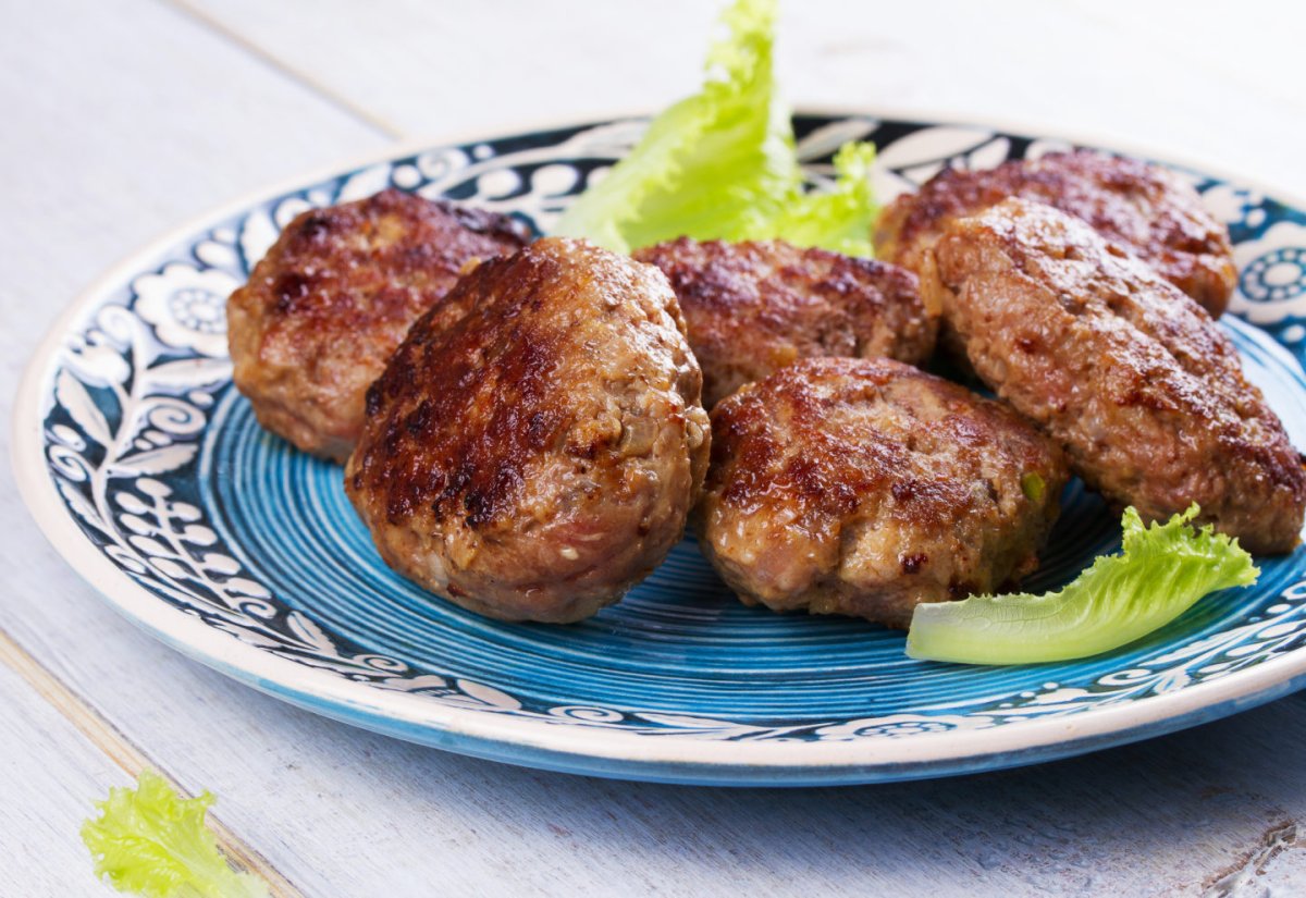 Котлеты охотничьи