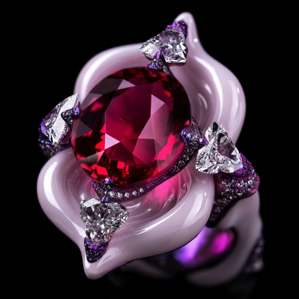 Китайский ювелир Уоллес Чан