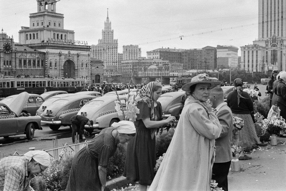 Мамочки с колясками СССР