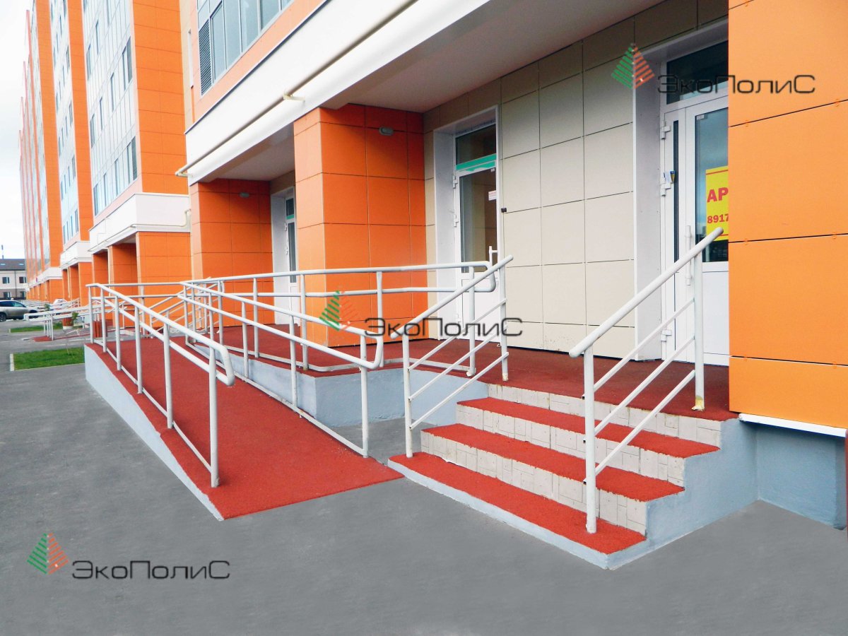 Резиновое покрытие для входных групп