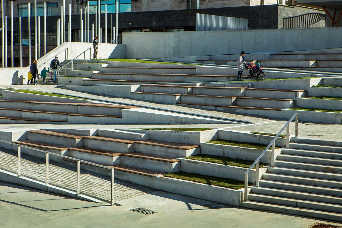 Лестница пандус парк Горького