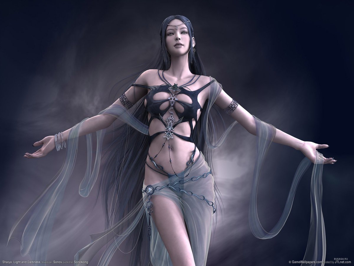 Полуобнаженная эльфийка