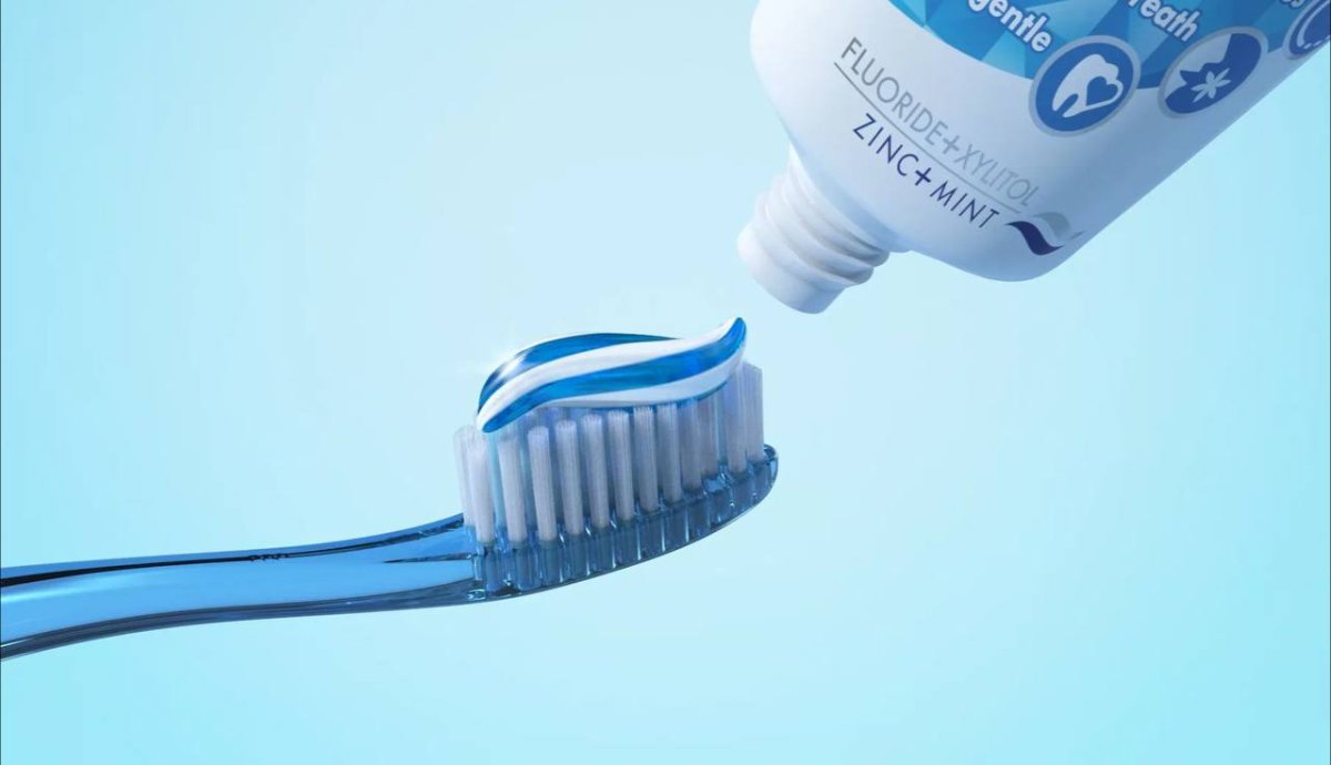 Фон для презентации зубная щетка