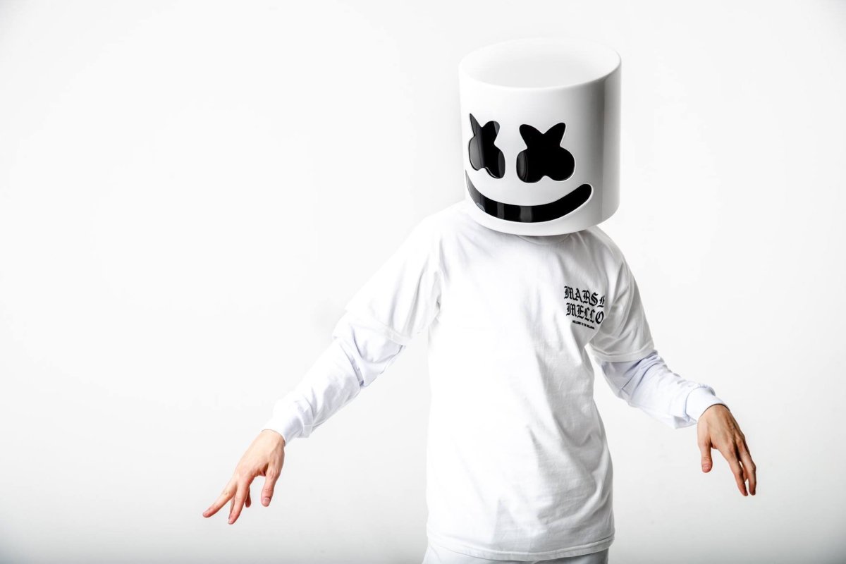 Маршмеллоу артист