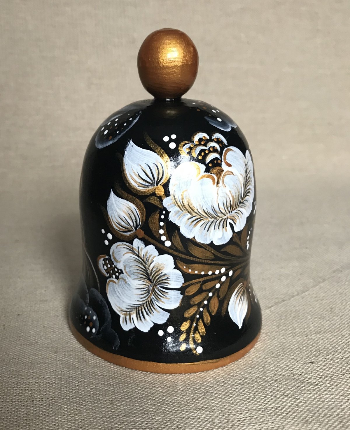 Подносы Жостово художник Соколова