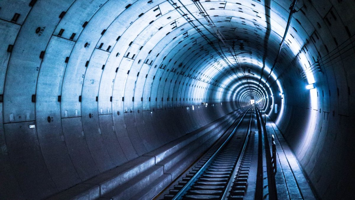 Тоннель метрополитена
