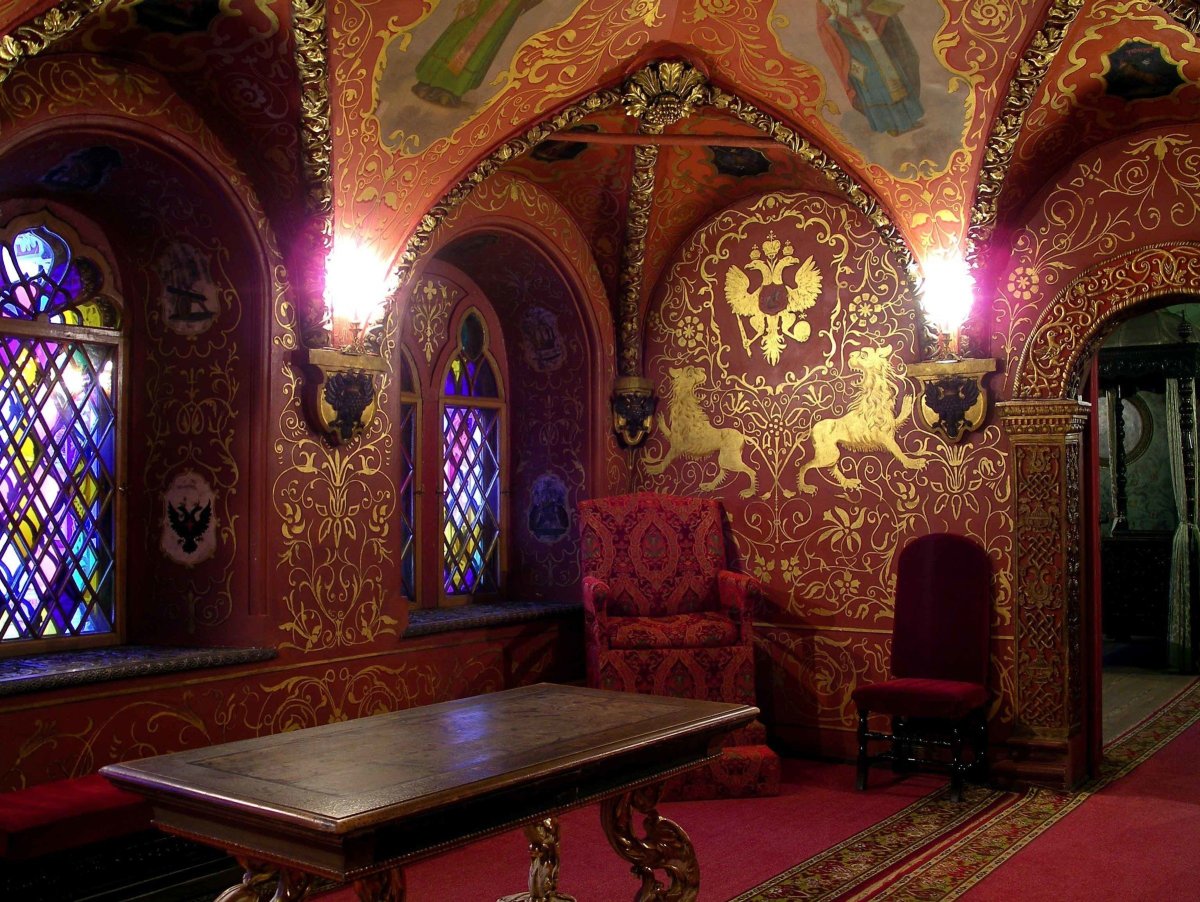 Летучий корабль Царский дворец