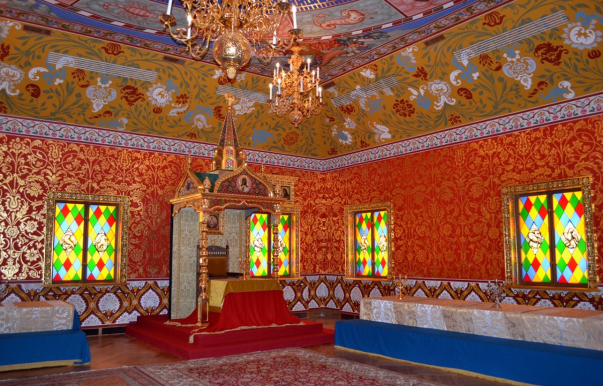 Теремной дворец Московского Кремля внутри