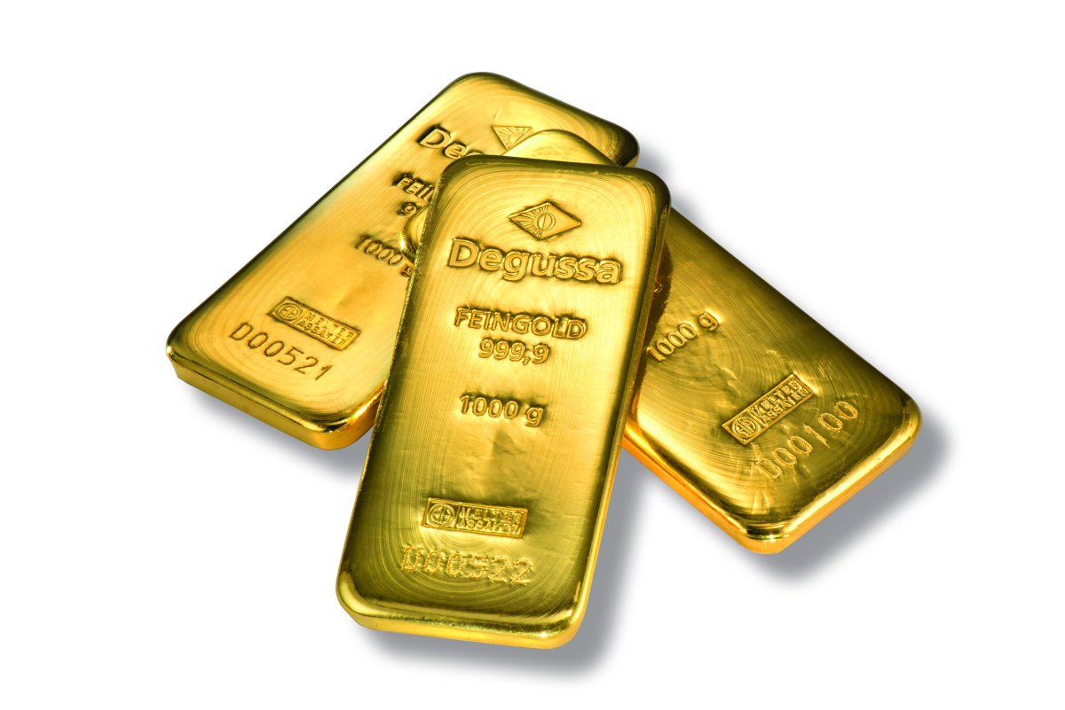 Золотые слитки в банке