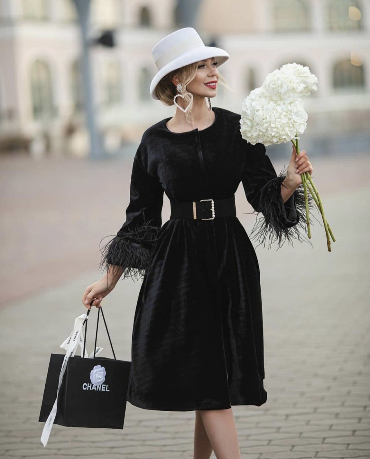 Элегантные статусы для леди