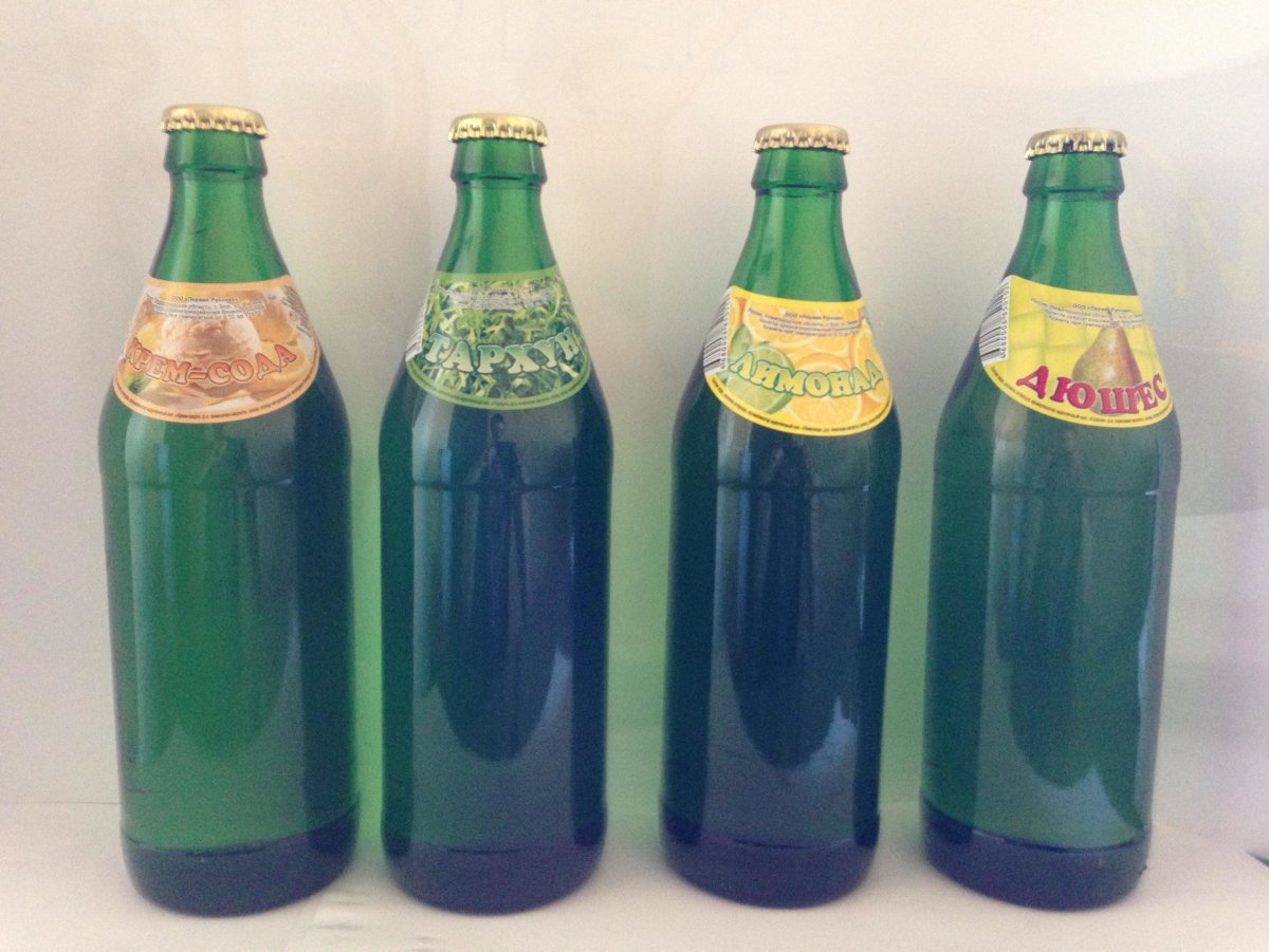 Советские плакаты в пивных