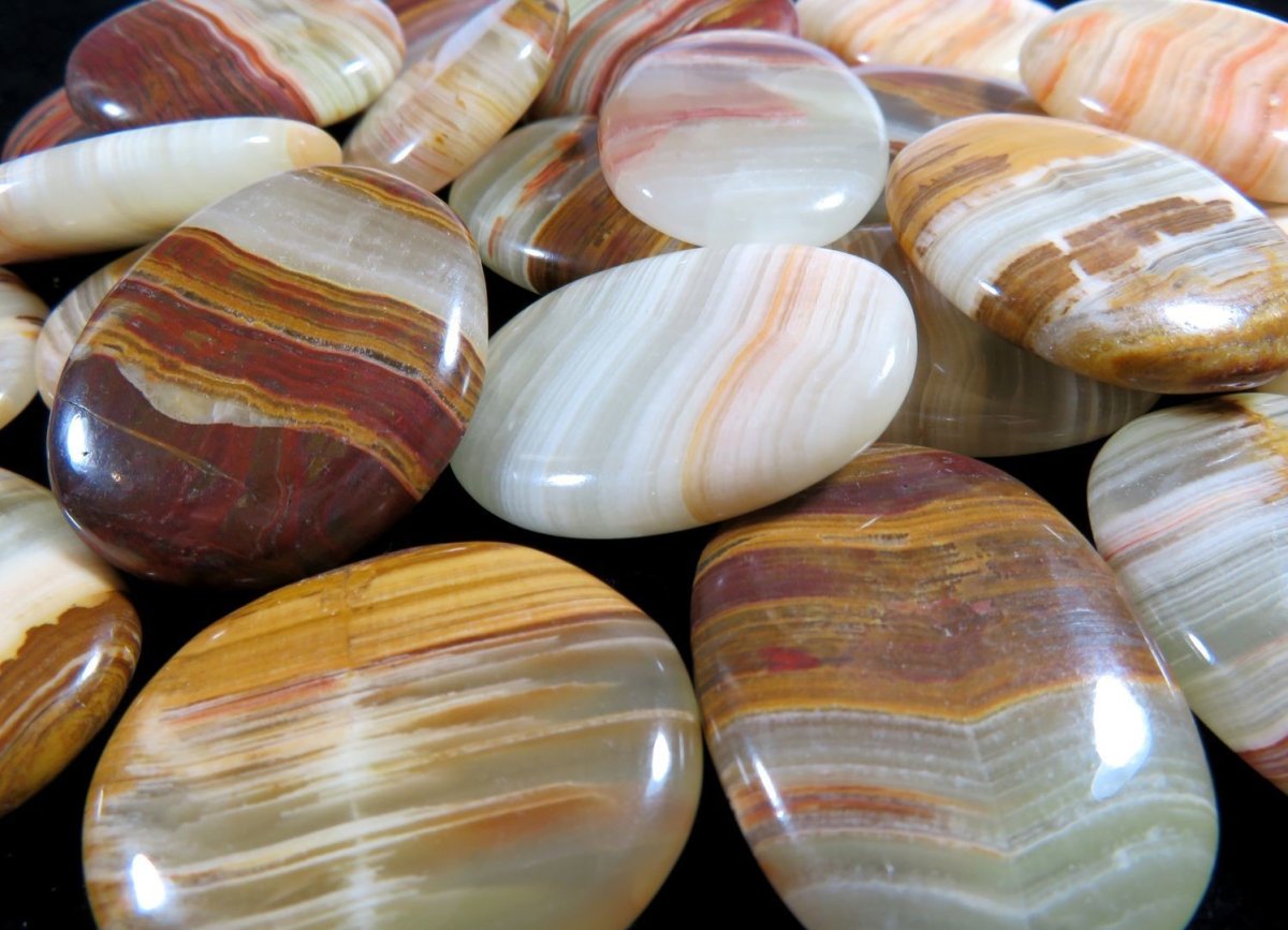 Мраморный Оникс камень