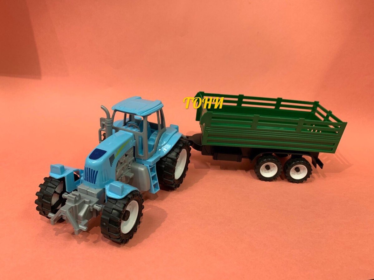 Мультяшный трактор с прицепом