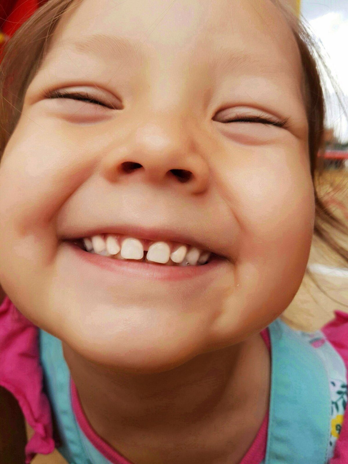 Интересная улыбка